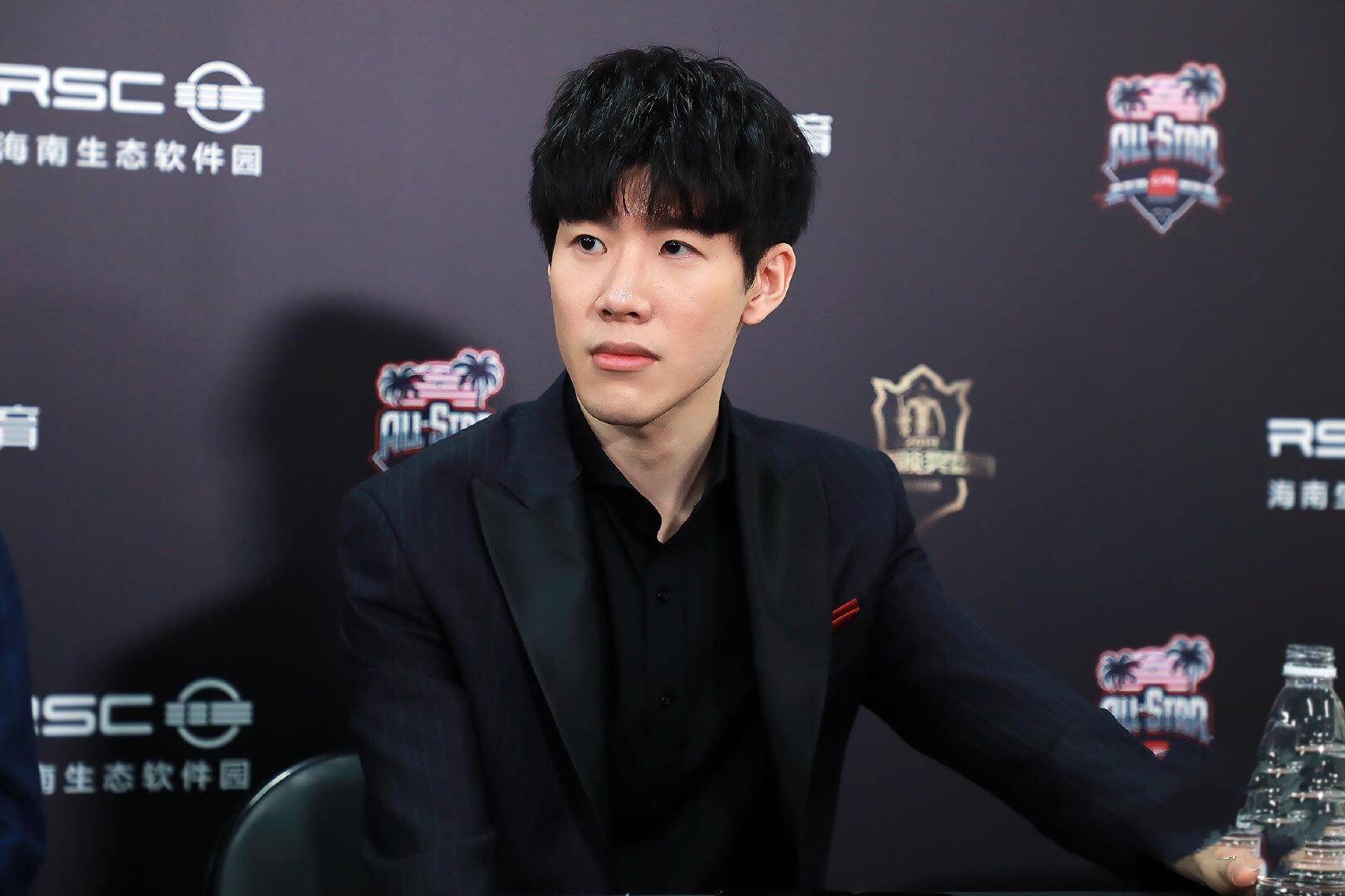 本次比赛吸 本次比赛吸