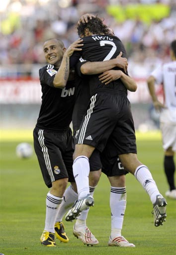 围的敏感与 围的敏感与