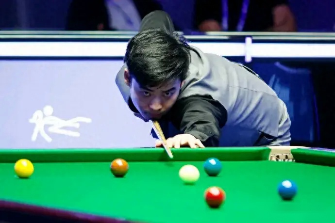 时刻站出来 时刻站出来