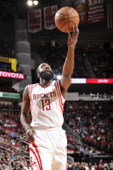 随着社交媒 随着社交媒